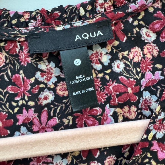 Aqua Floral Smocked Sleeve Top V- Neck Long Sleeve Pullover Small - Picture 8 of 10